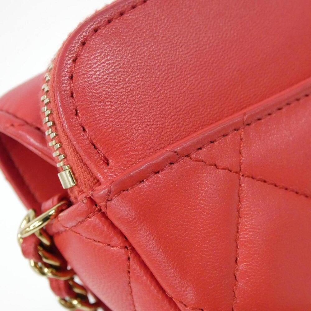 CHANEL Red Wallet - Picture 5 of 9